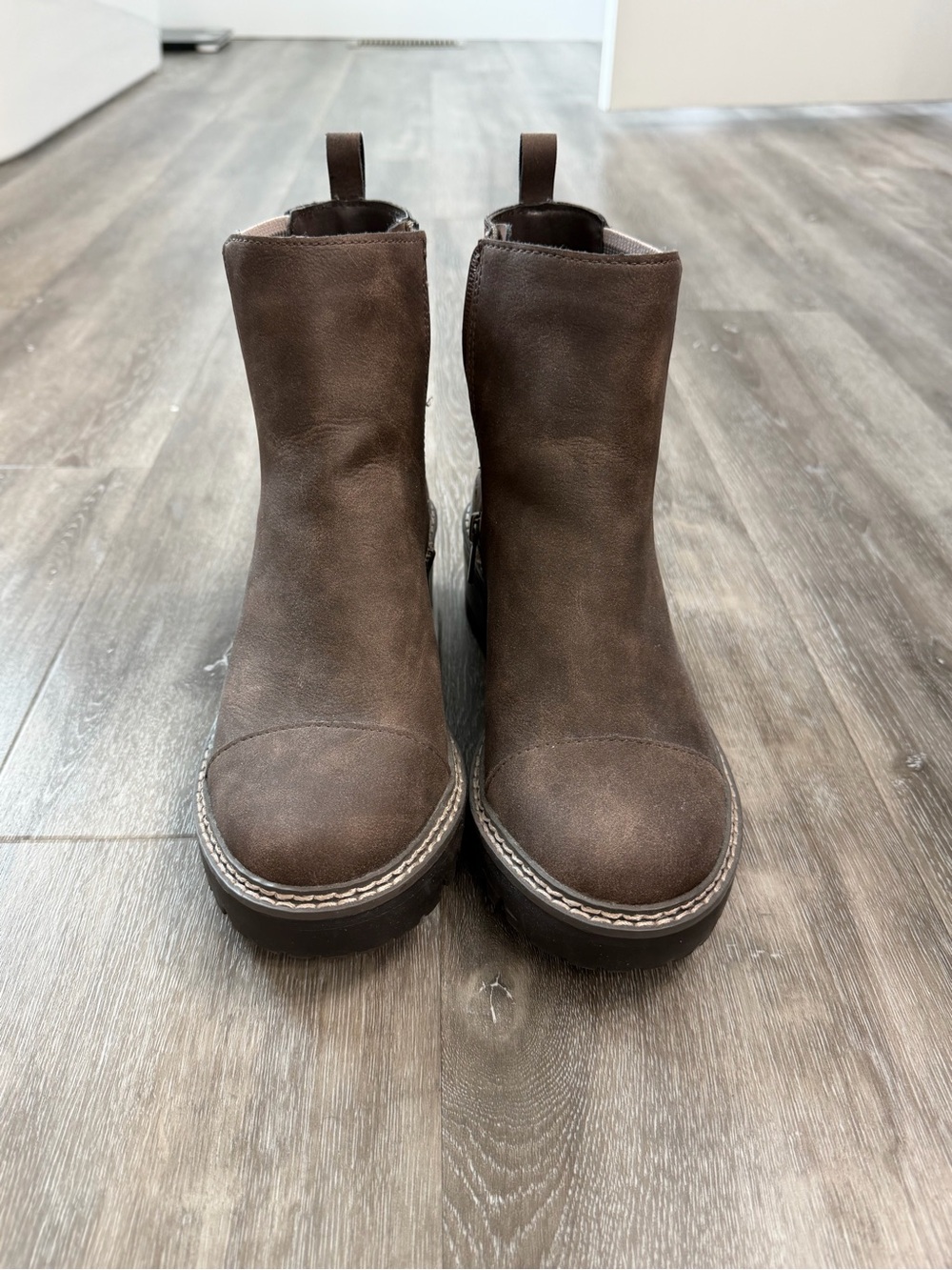 Women’s Brown Suede Ankle Boots